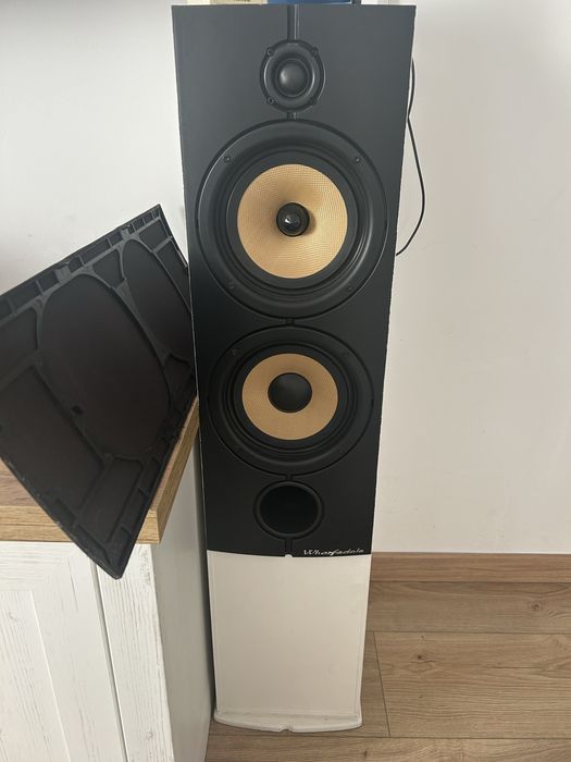 Aplificator/amplituner/statie AKAI 1050 boxe podea Wharfedale sistem