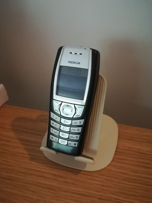 Nokia 6610i de colectie, negru, necodat, stare buna, telefon vechi bun
