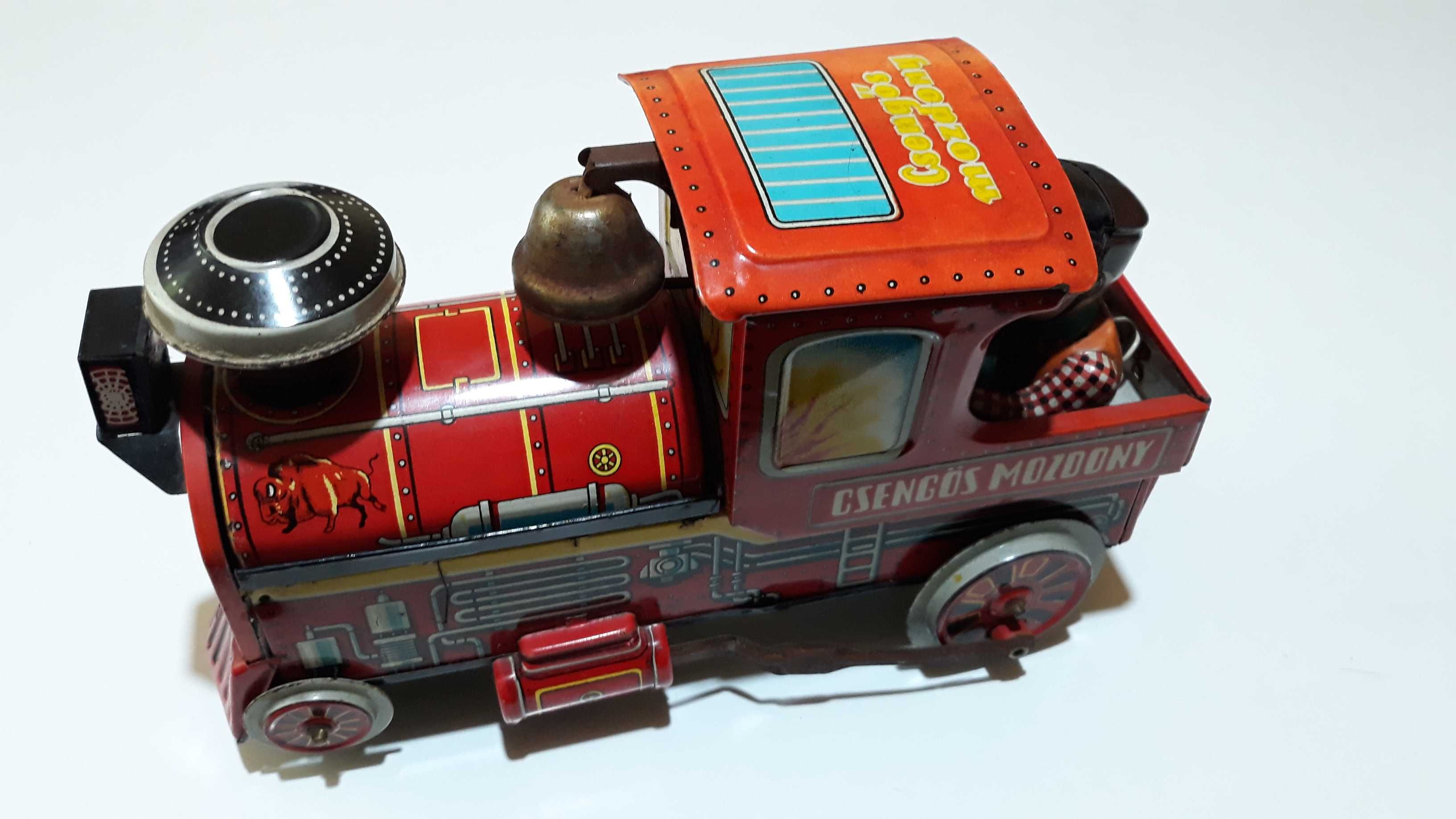 Jucarie veche tabla, tren , locomotiva Ungaria