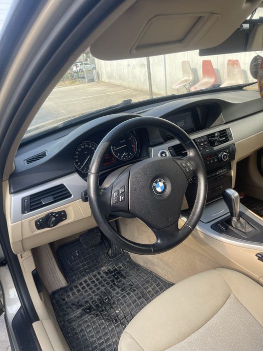 Bmw 320 d e91 automat , navi proprietar
