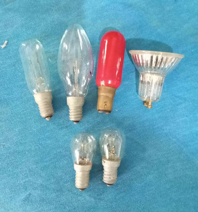 Продаю Советские лампочки.