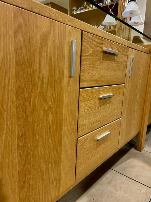 Масивен шкаф  Холандия