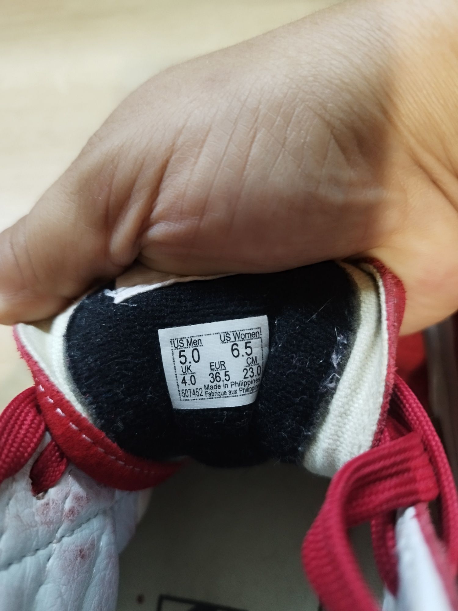 Високи кецове Vans 36.5