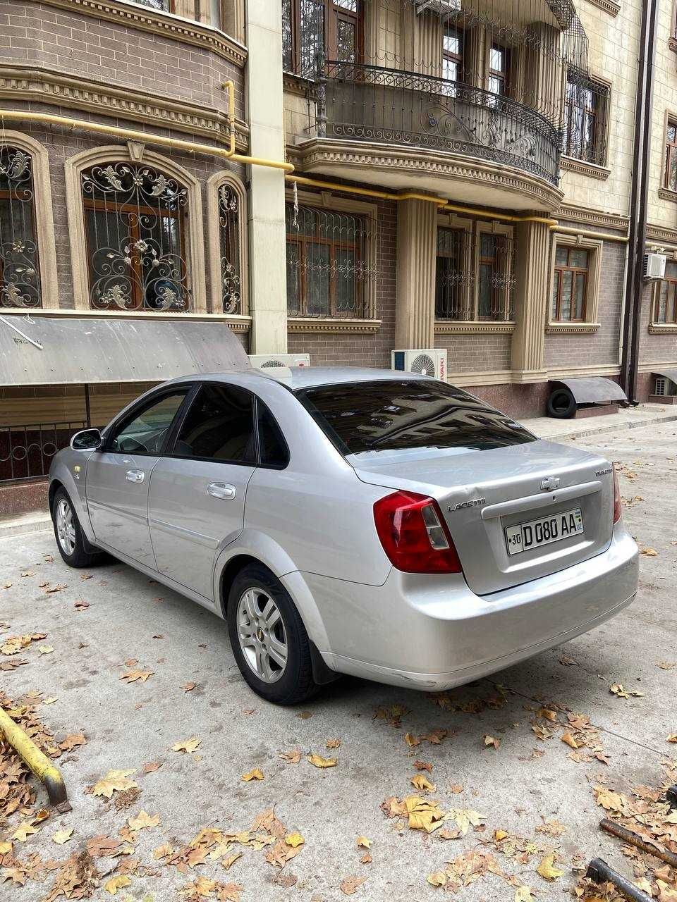 Lacetti 1.8 mexanika 
(3-pozitsiya)