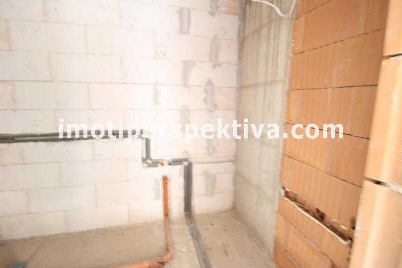 Продава се Тристаен апартамент в Пловдив, Христо Смирненски - 104 кв.м за 970 €/кв.м - Снимка #5