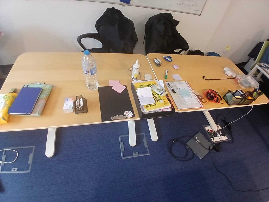 бюра Икеа офис бюра