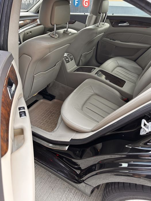 Mercedes CLS 350 4matic 265 cp