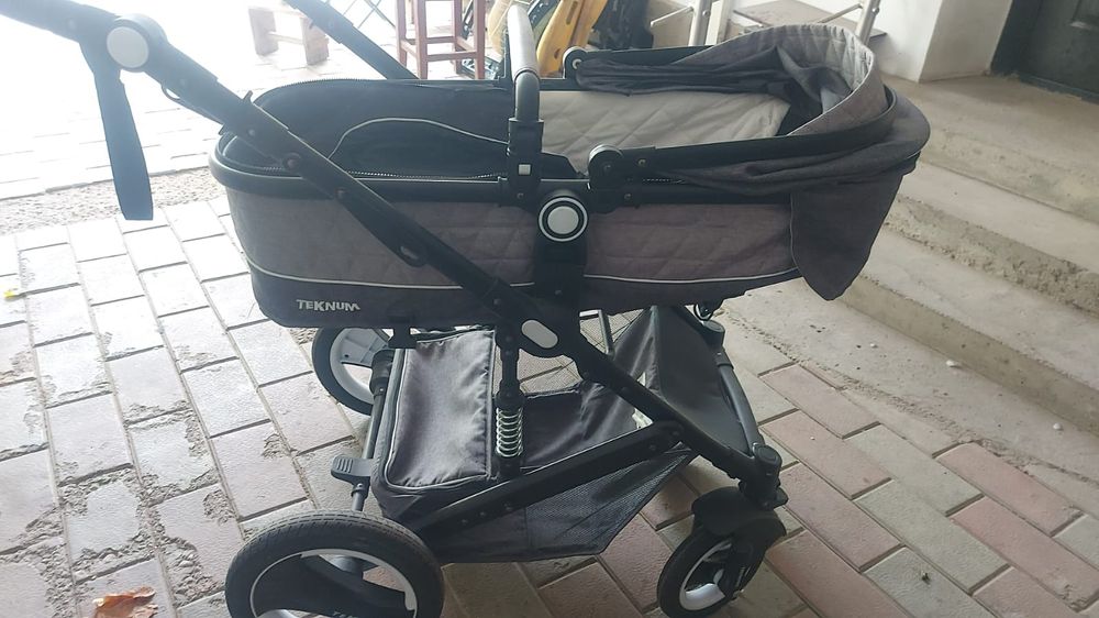 Продам коляску срочно