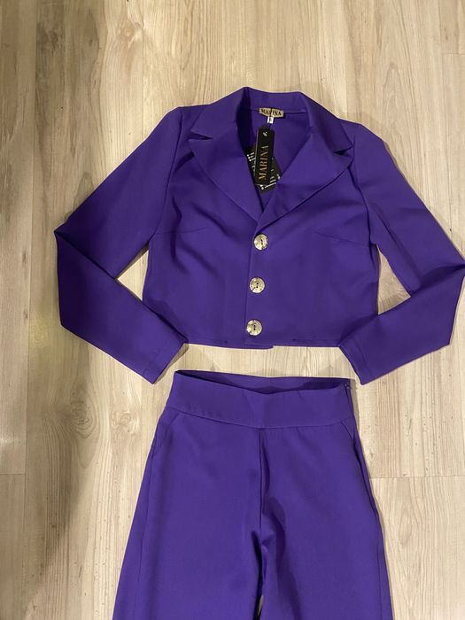 Спортно елегантен костюм s