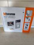 Kit video bticino linea 3000 nou