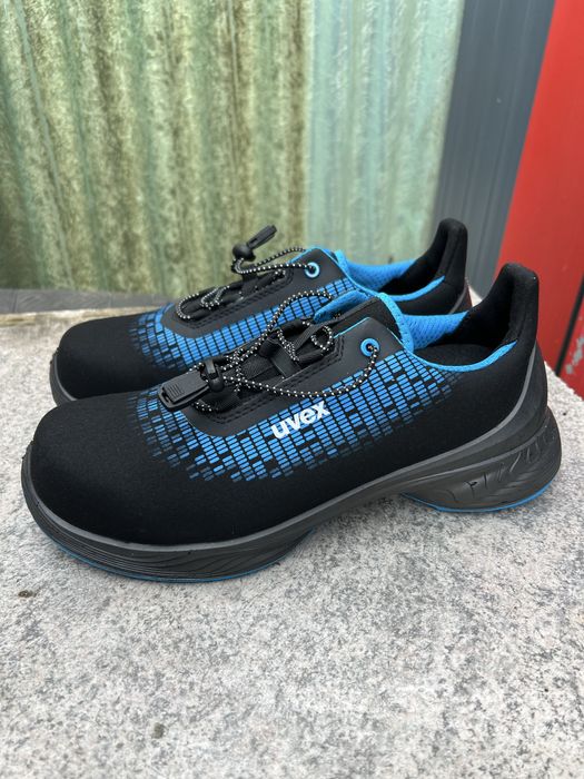 Vand pantofi protectie Uvex marimea 42