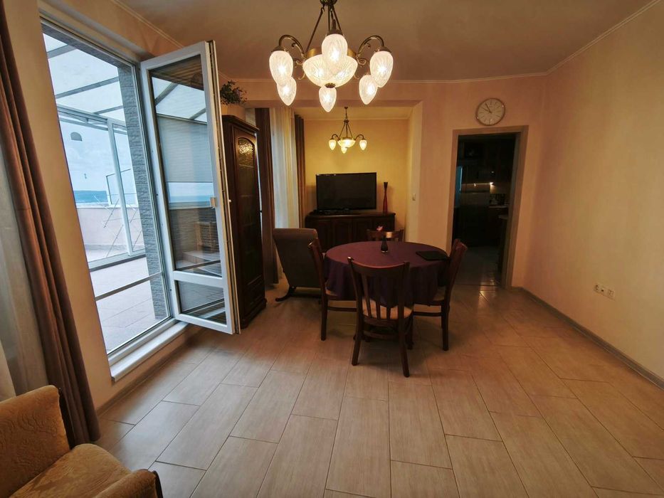 Тристаен панорамен в жк Бриз, Варна