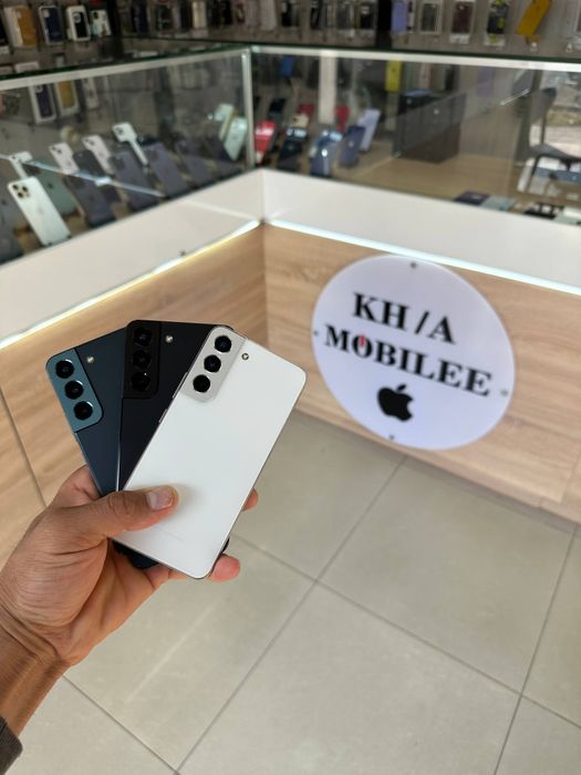 Samsung s 22.        .