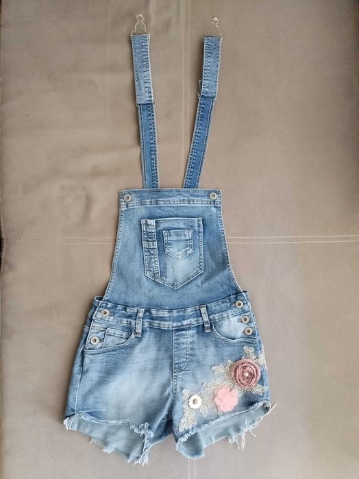 Дънкен гащеризон