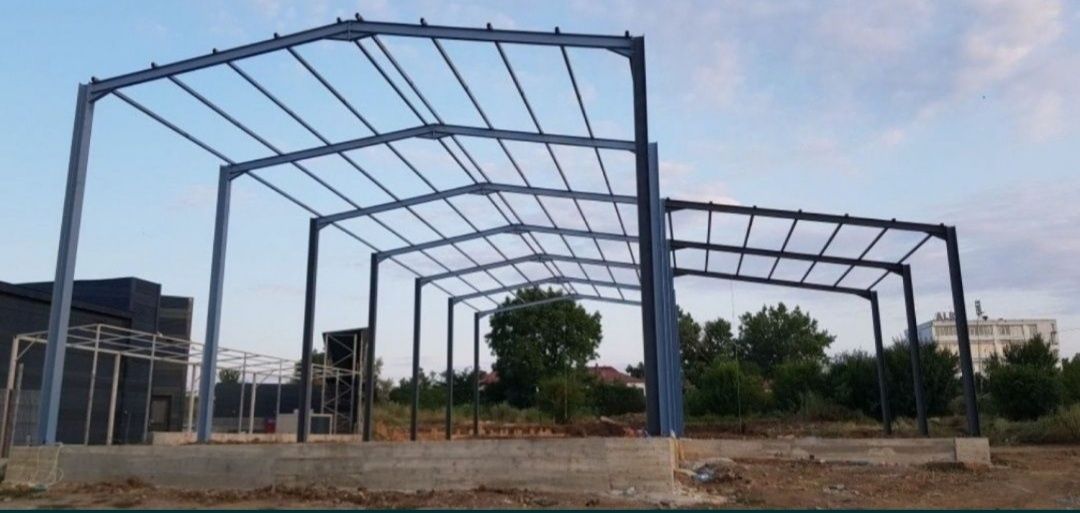 Vând hale metalice asiguram si montaj