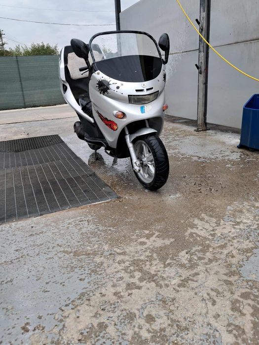 Vand sau schimb 125 4t