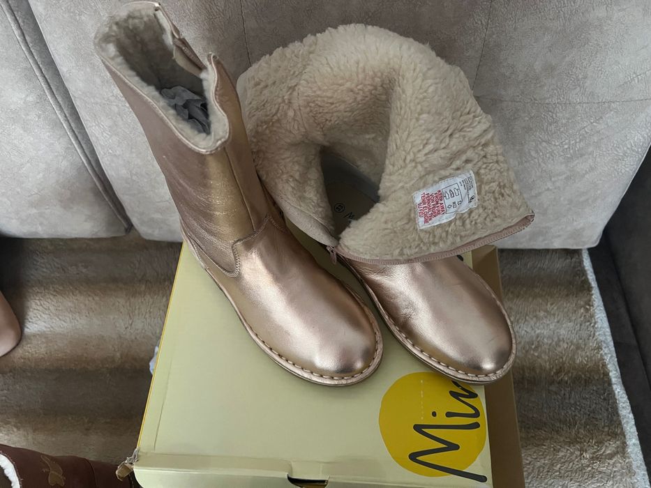 Продам сапоги р.33