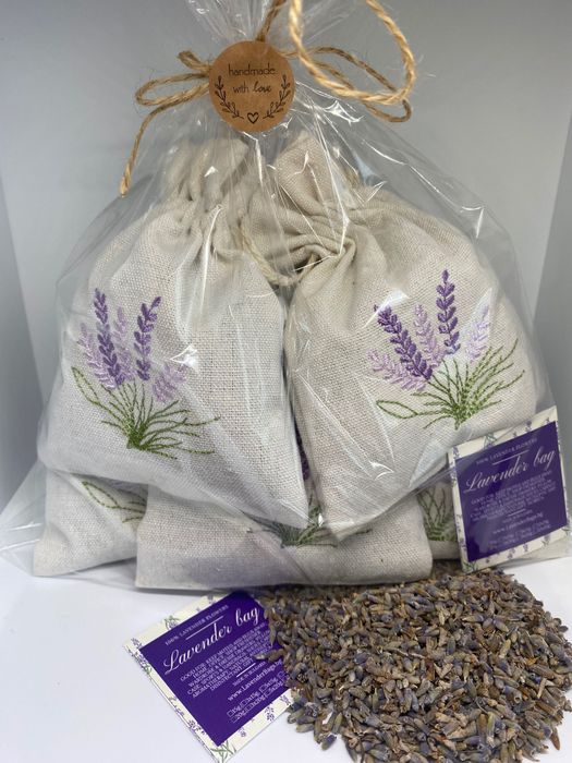 Лавандулови торбички на едро и дребно