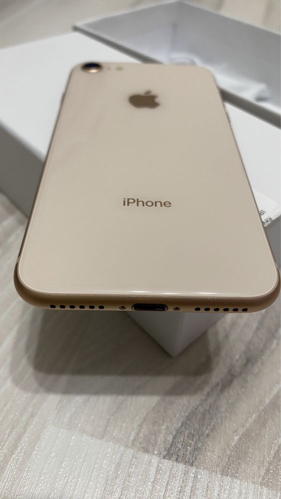Iphone 8 Rose Gold 64 gb