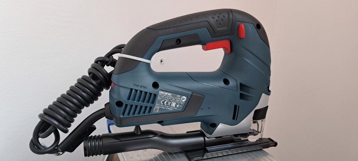 Прободен трион (зеге) Bosch gst90be