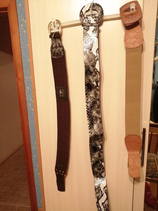 Ремни женские, новые