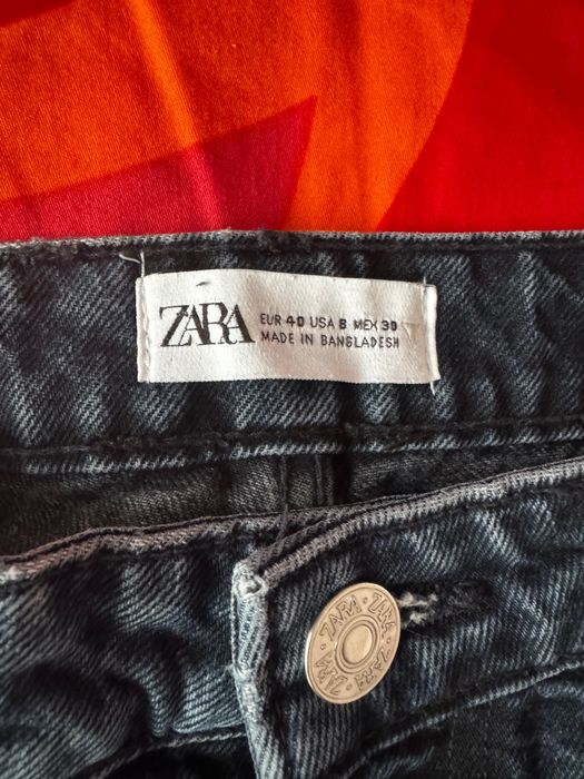 Дамски дънки ZARA висока талия