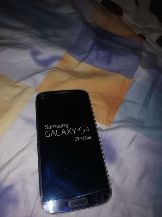 Телефон самсунг S 4