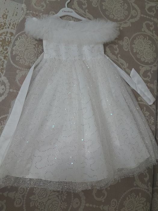 Продам детское платье