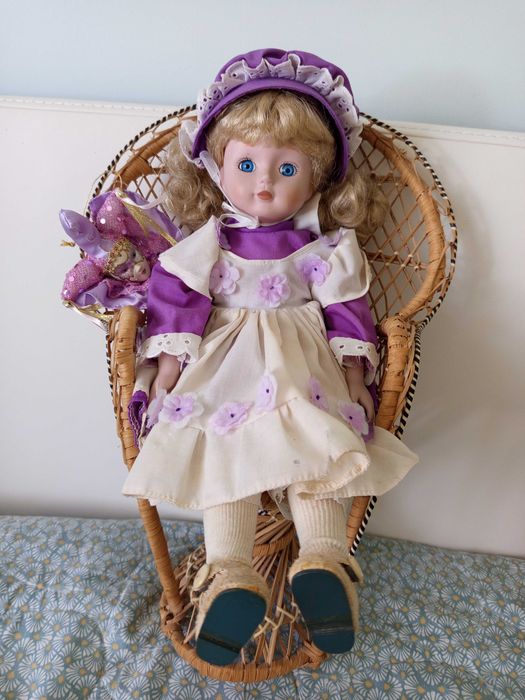 Кукли с порцеланови глави