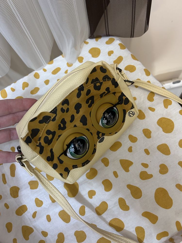 Purse pets музикална чанта