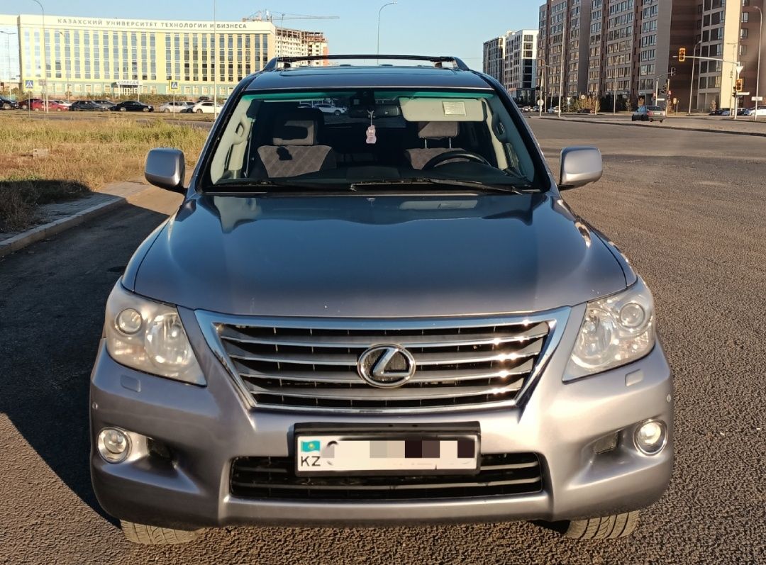 Продам Lexus LX570