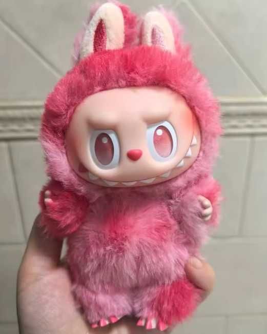 Jucarie Labubu The Monsters Big Into Energy