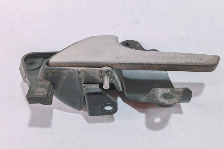 Maner Usa stanga fata 7H0837617 Volkswagen VW Transporter T5