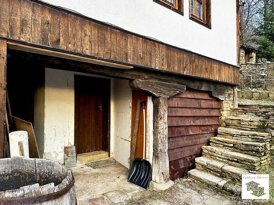 Продава се Къща в с. Беломъжите, Област Габрово - 100 кв.м за 1100 €/кв.м - Снимка #19