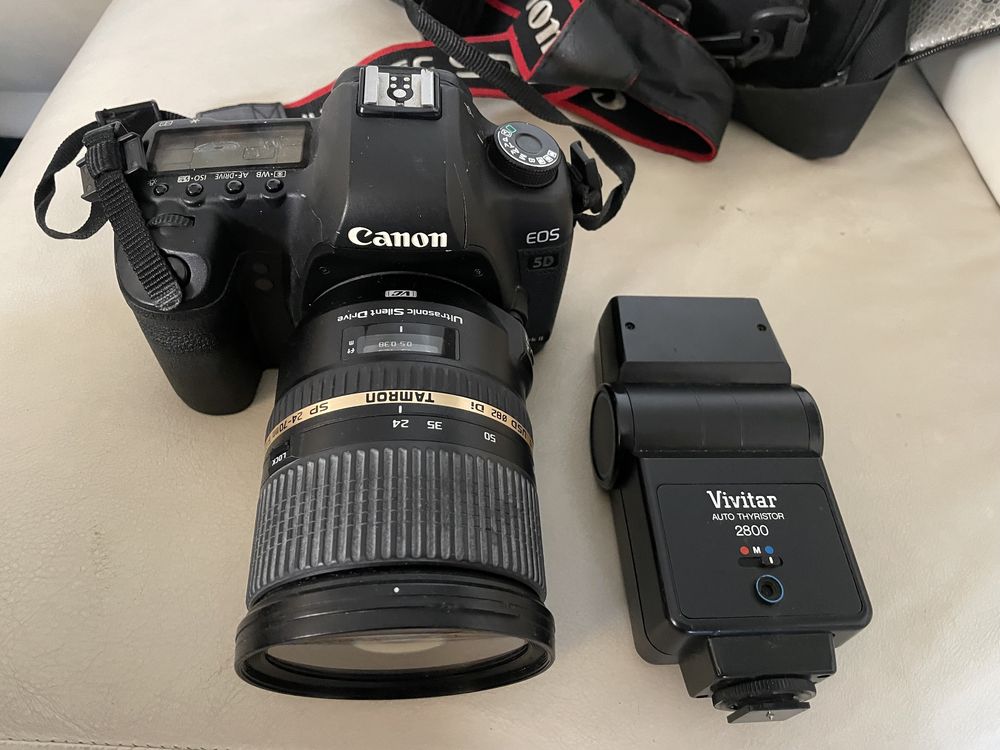 Canon EOS 5D Mark 2 + obiectiv Tamron SP 24-70mm