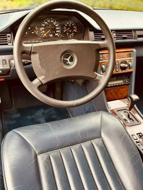 Mercedes W124 CE 300 Coupe