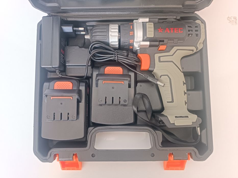 АТЕС оригинал шруповерт. Дрель перфоратор лазерный уровень