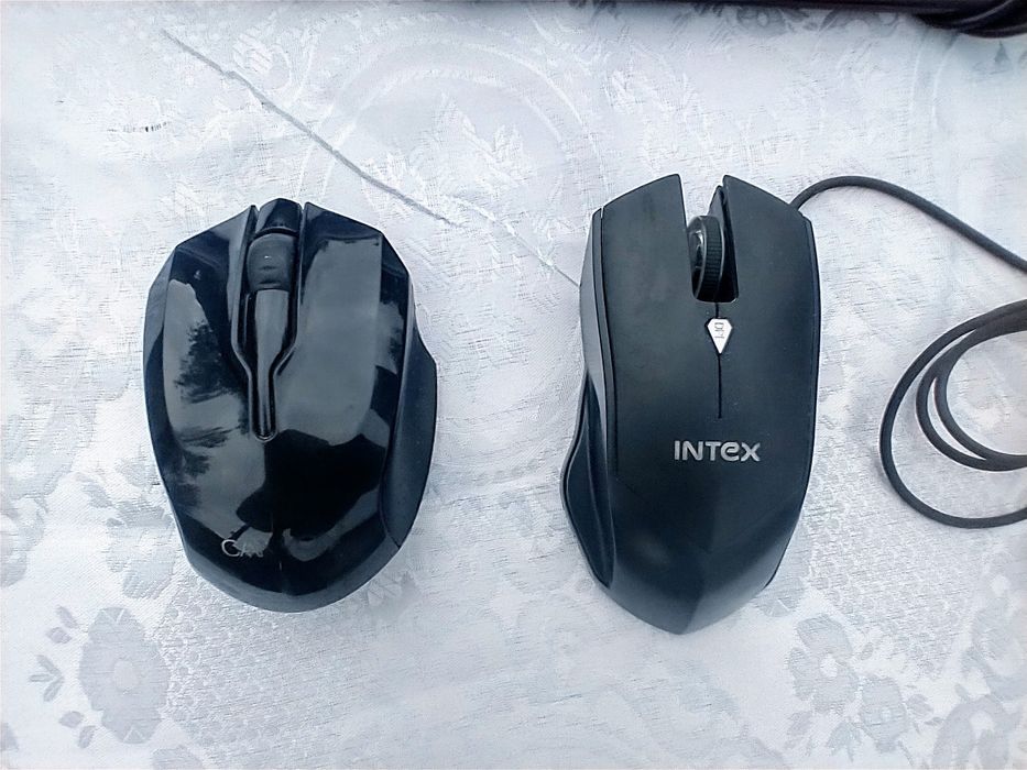 Set periferice PC - tastatură, 2 mouse-uri, boxe