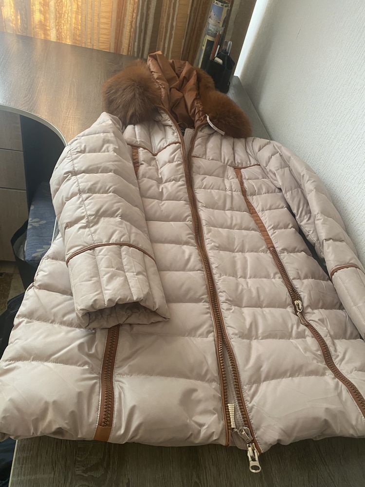Пуховик- пальто зимний, размер 46-48