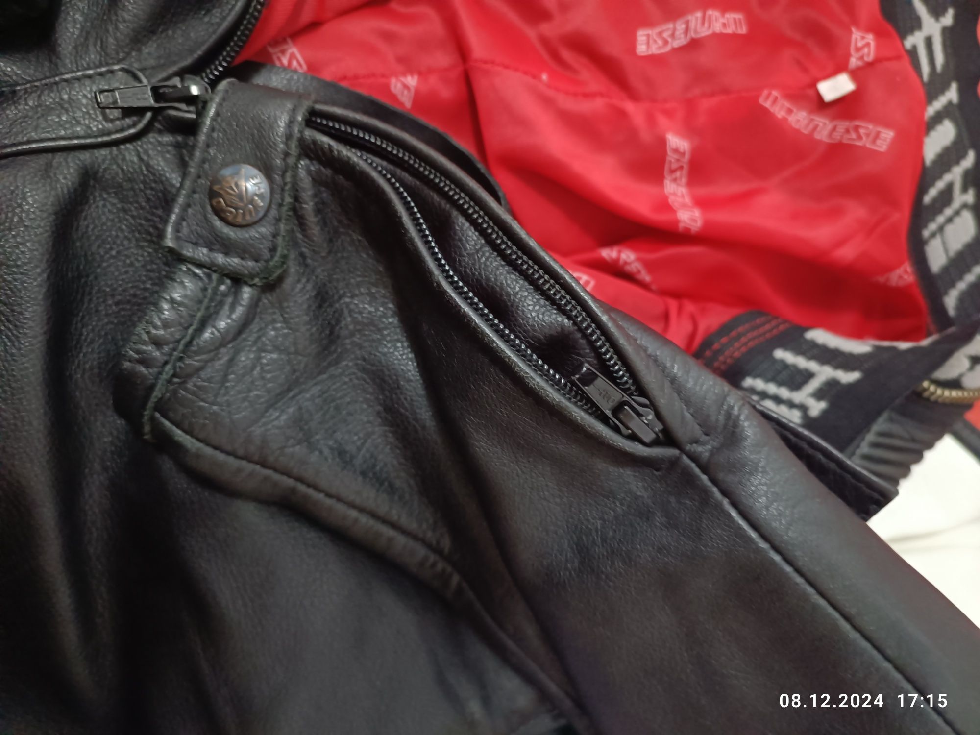 Costum motociclist