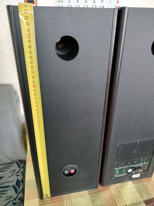 Boxe microlab dimensine 55cm