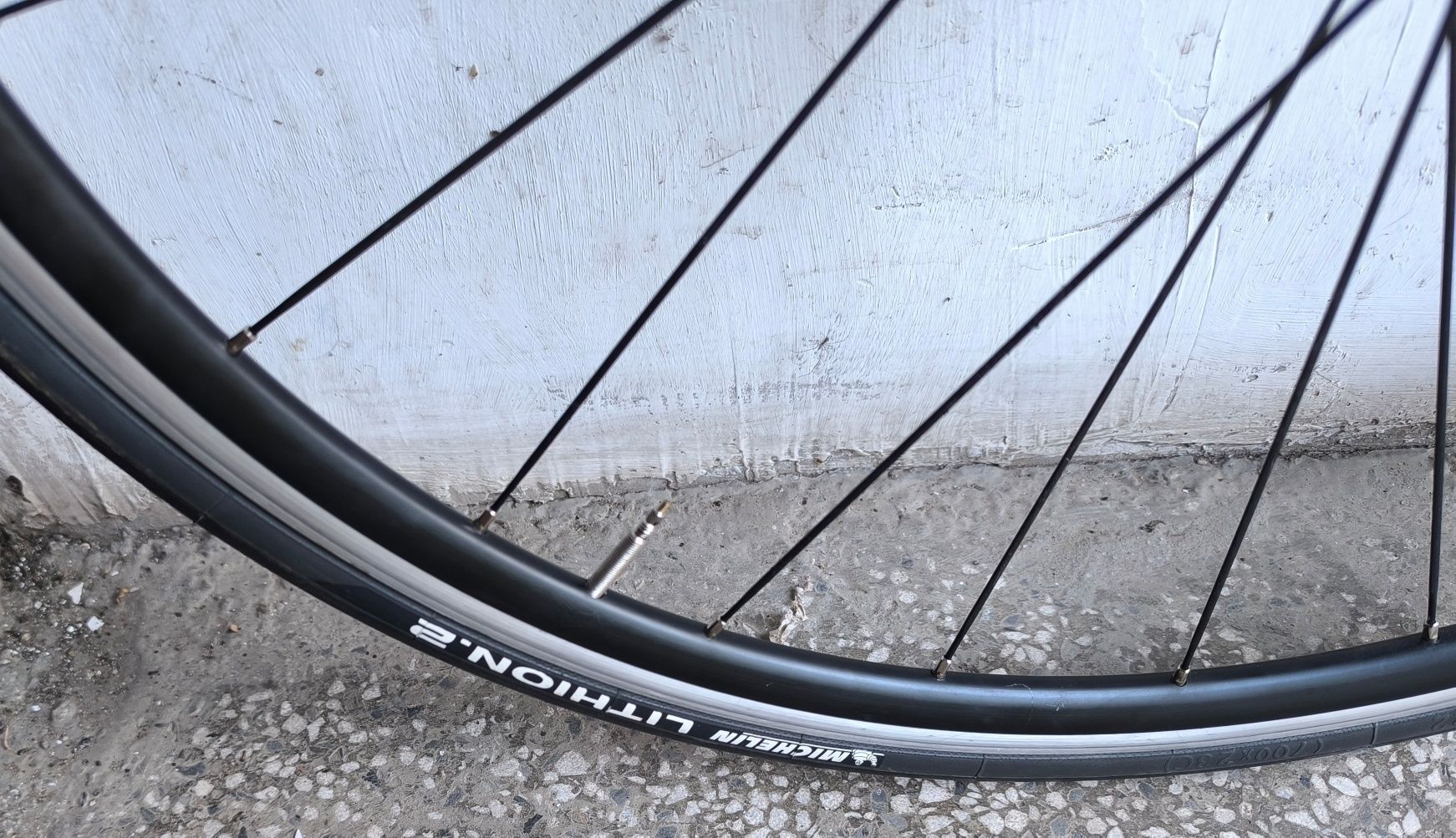 SHIMANO,шосейни капки,24спици,като нови с гуми