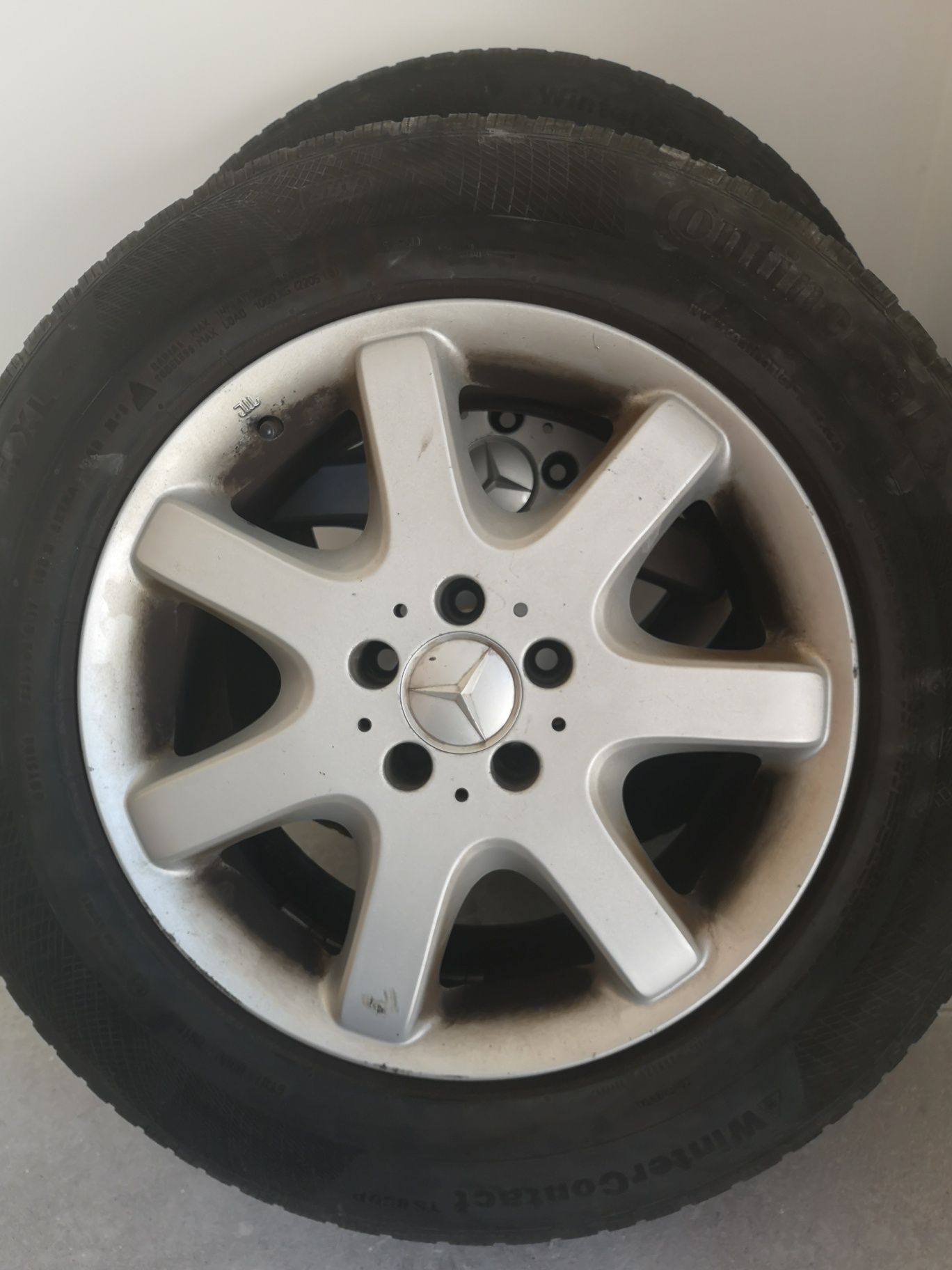 Гуми Continental с джанти 235/65 R17 Mercedes ML