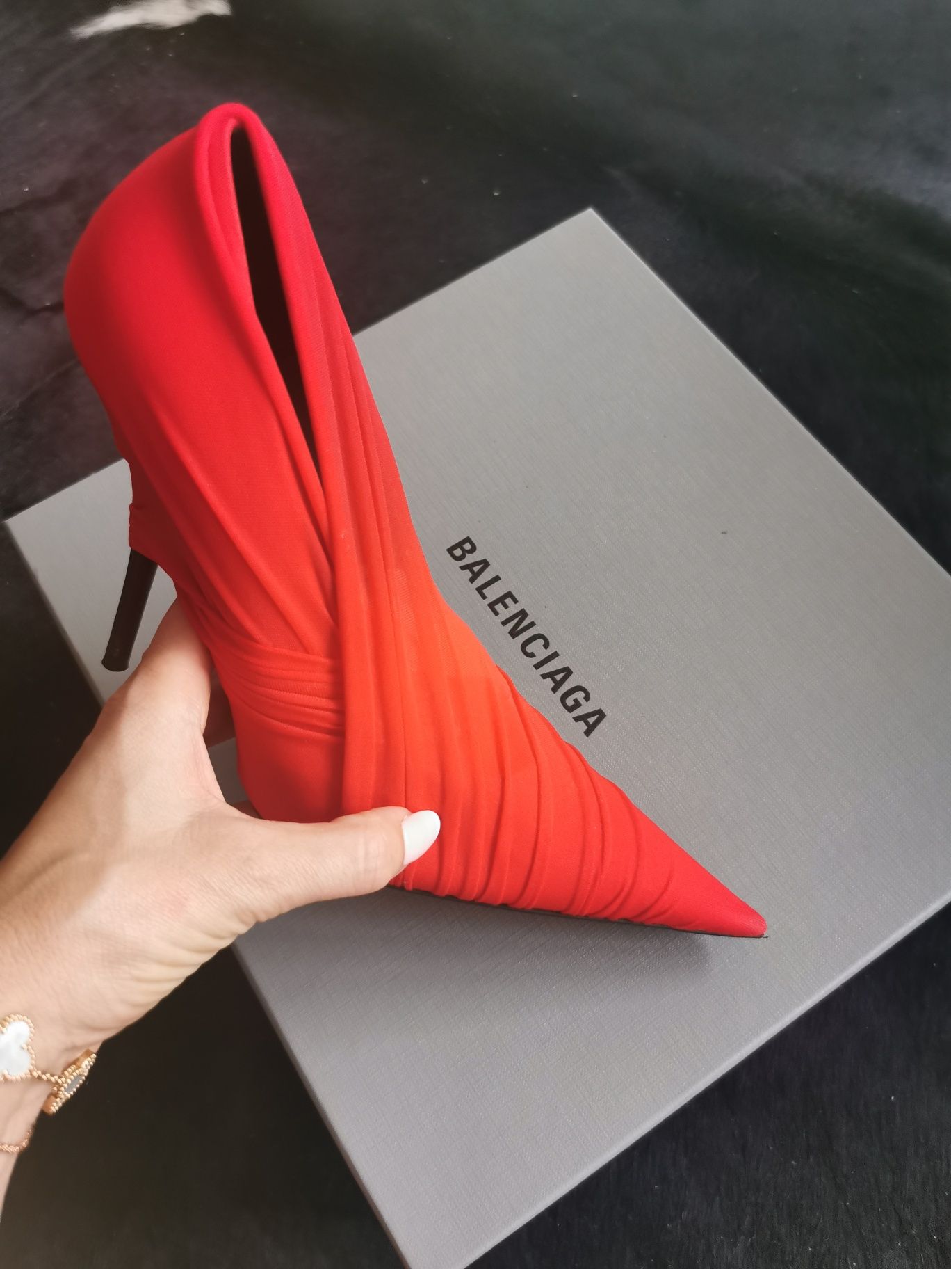 Обувки Balenciaga /Баленсияга/Louis Vuitton 450лв