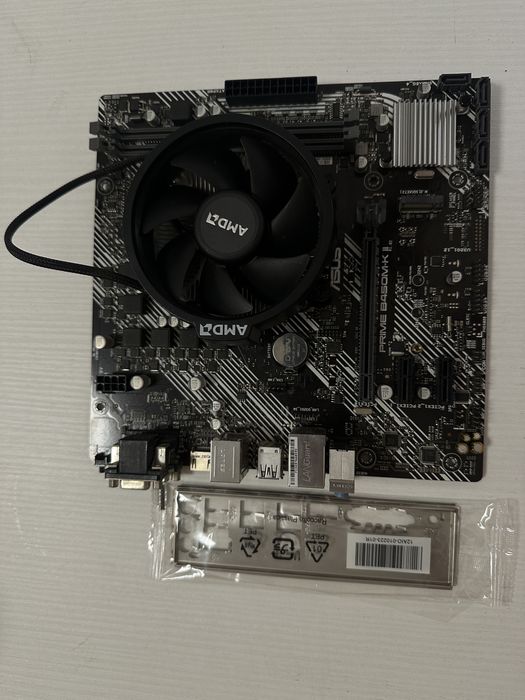 Placă de bază ASUS PRIME B450M-K II + Cooler AMD Wraith Stealth (AM4)
