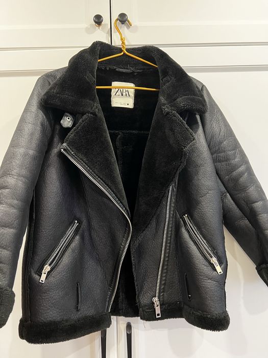 Продам зимнюю дубленку