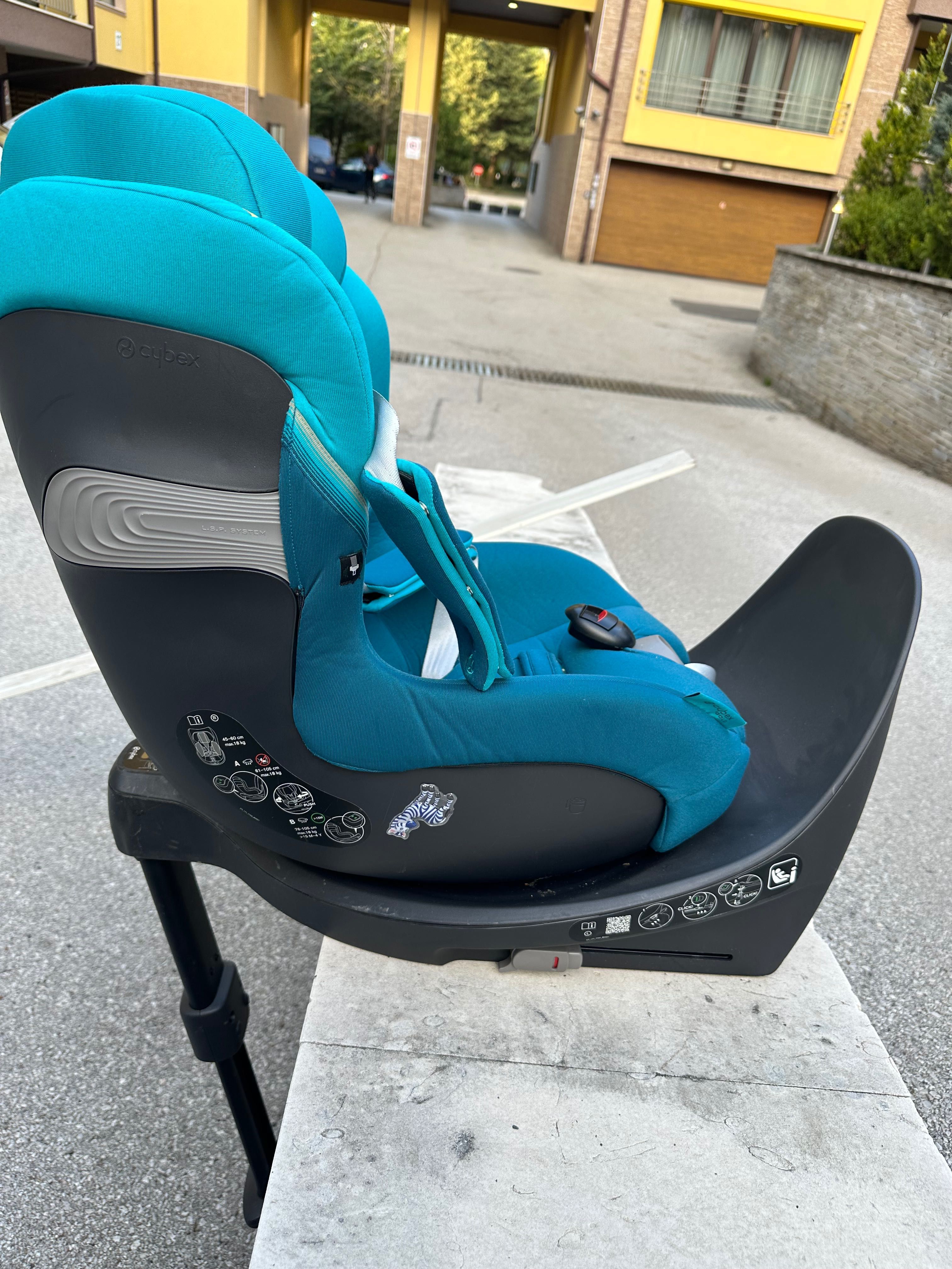 Столче за кола Cybex Sirona