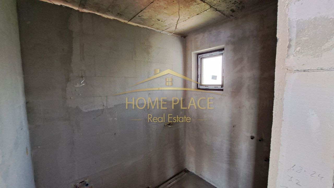 Продава се Тристаен апартамент в Варна, Изгрев - 118 кв.м за 1441 €/кв.м - Снимка #12