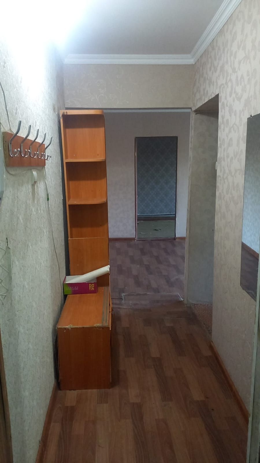 Сдам 2-х комнатную квартиру на долгий срок в 7-микрорайоне.