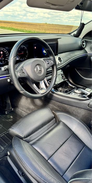 Mercedes E220, 194cp